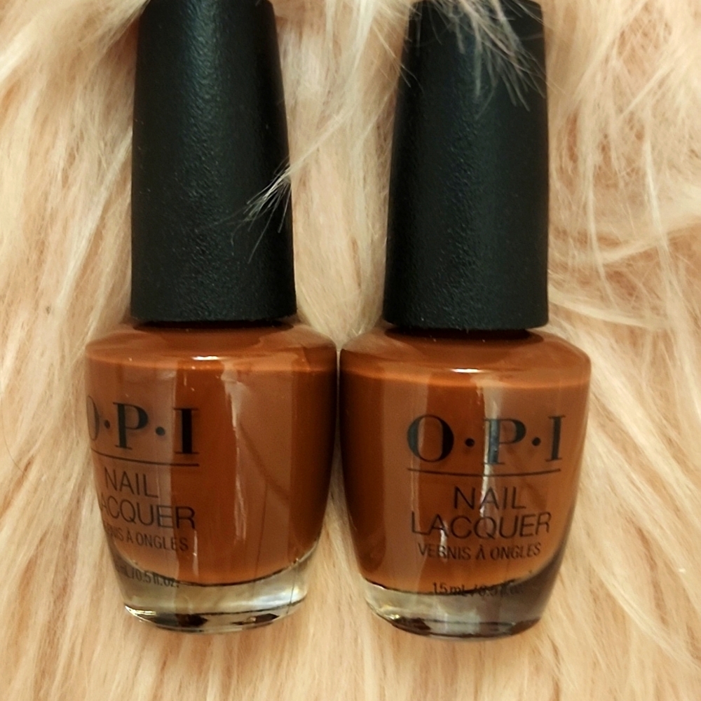 Brand New 2CT BUNDLE OPI NAIL LACQUER SET